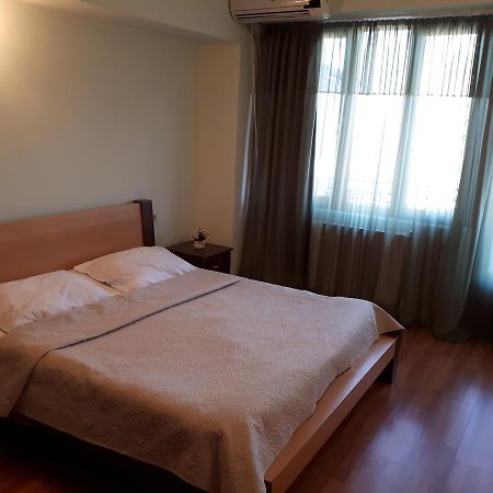 Apartment Archil Μπατούμι Εξωτερικό φωτογραφία