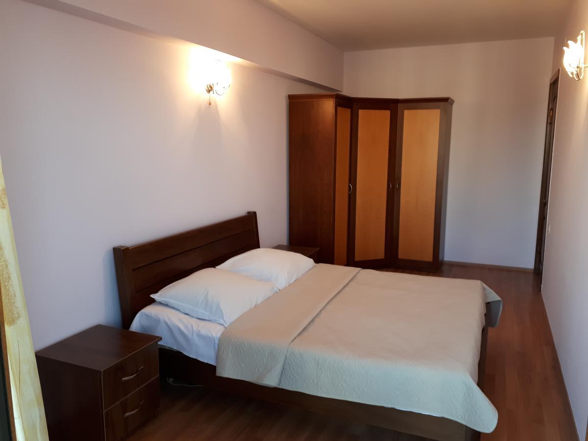 Apartment Archil Μπατούμι Εξωτερικό φωτογραφία